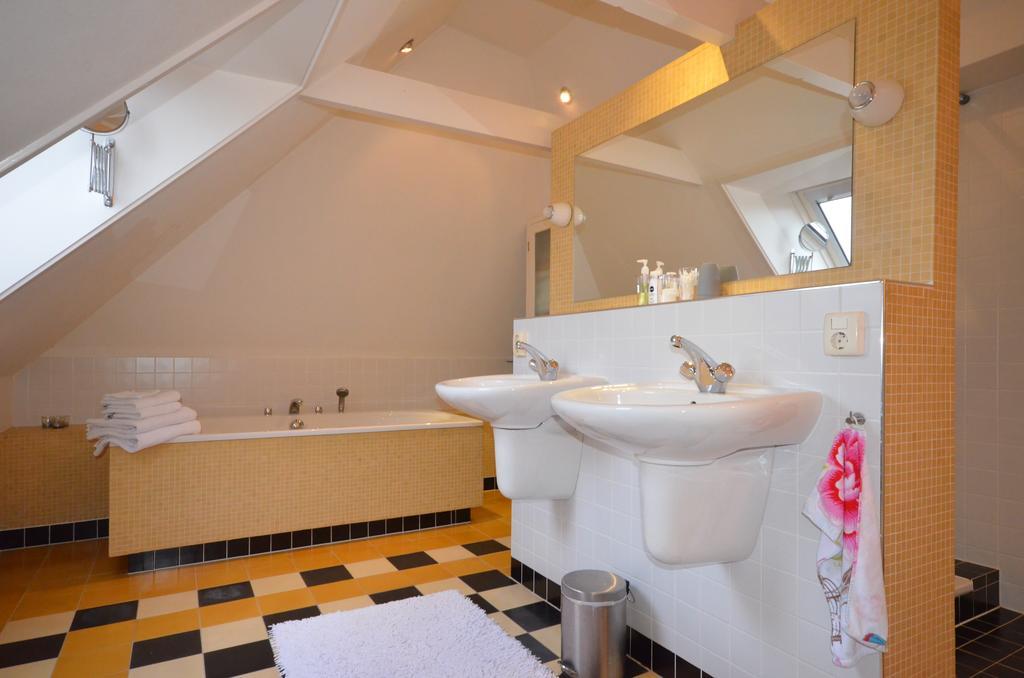 Bed and Breakfast Bloemenhoeve Birdaard Zewnętrze zdjęcie